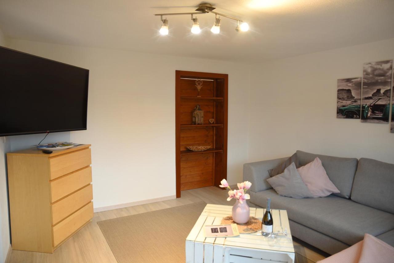 דירות וואנגל 80 M2 Haushaelfte, 3 Zimmer, Parkplaetze, Bis 6 Pers מראה חיצוני תמונה