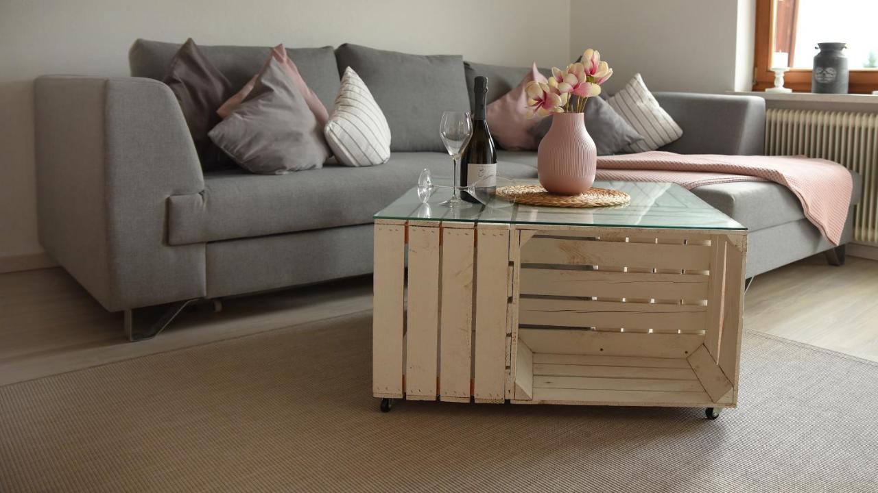 דירות וואנגל 80 M2 Haushaelfte, 3 Zimmer, Parkplaetze, Bis 6 Pers מראה חיצוני תמונה